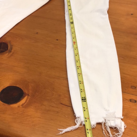 Good American Good Legs High Rise Distressed White Denim Jeans - Picture 10 of 10